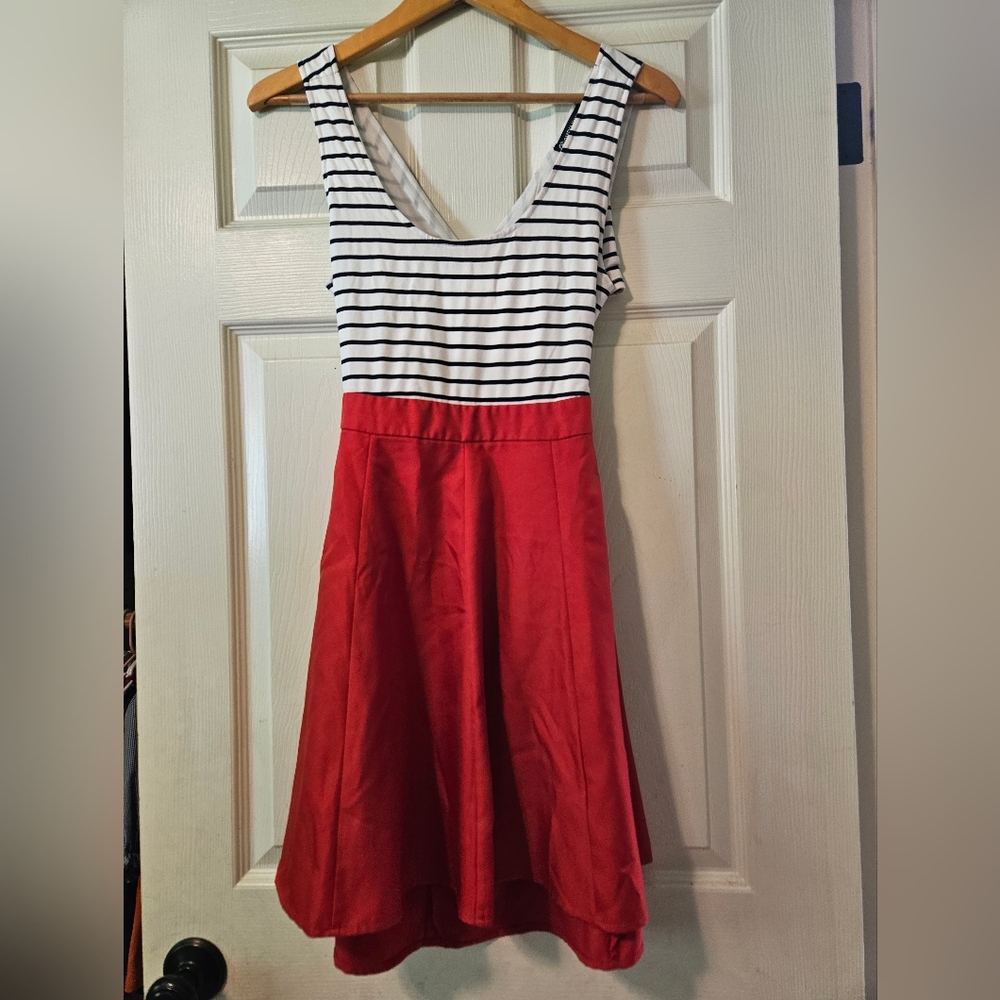 Omeya.Wanshida Sleeveless Red Dress with Criss Cross Semi-Open Back Size…